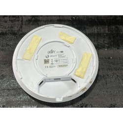 Punto de acceso inhalambrico Ubiquiti UNIFI AP AC PRO