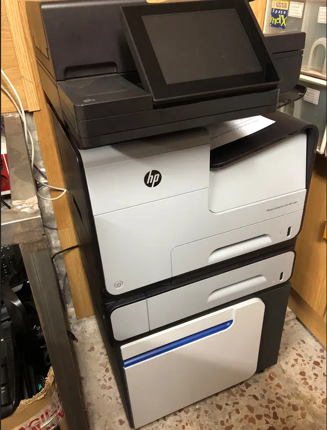 Impresora Officejet Enterprise color MFP X585 - Imagen 4