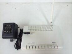 Router Zyxel P-660HW-D1